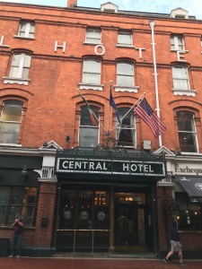 D8239D5F-451A-4DC4-B861-11E402B2FAD5